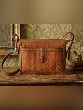 Vintage CORNELL Cognac Woven Leather Crossbody Bag - MINT